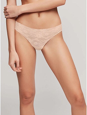 Culotte classique coupée au laser