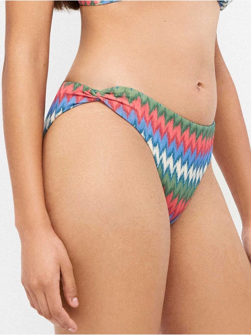 Culotte de bikini classique imprimé zig zag Multicolore - Kiabi