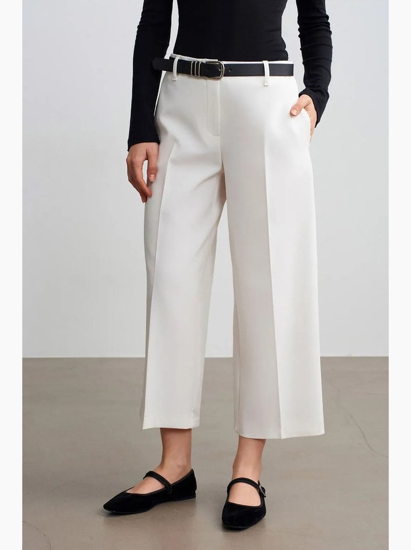 Culotte en crêpe à taille haute et ceinture dilvin Blanc cassé - Kiabi