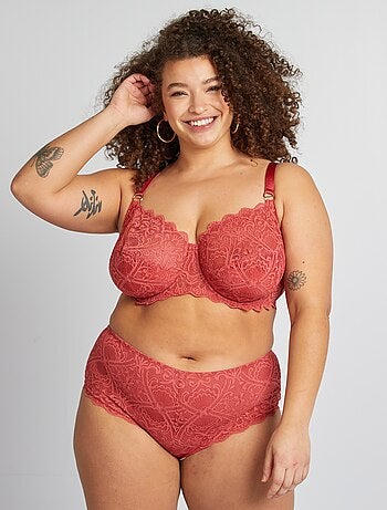 Culotte en dentelle et en microfibre