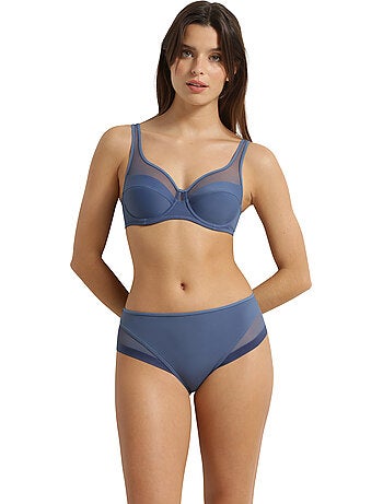 Slip Microfibre Generous