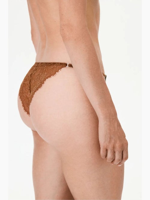 Culotte femme micro brésilienne dentelle penti - Kiabi Culotte femme micro brésilienne dentelle penti - Kiabi