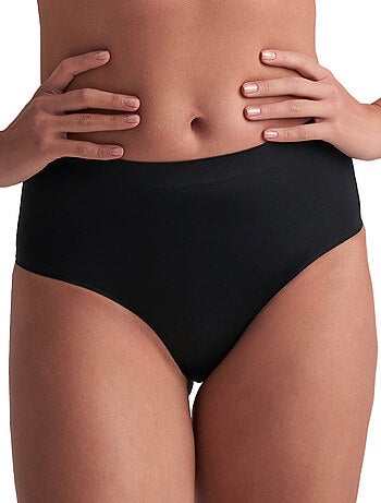 Culotte hauteur moyenne invisible