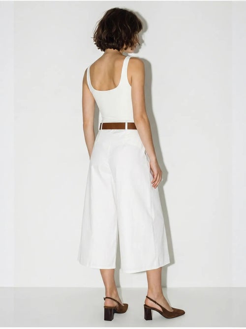 Culotte plissée à jambe large et taille haute lucci - Kiabi Culotte plissée à jambe large et taille haute lucci - Kiabi