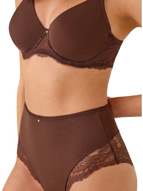 Culotte slip gainant taille haute renatta - Kiabi Culotte slip gainant taille haute renatta - Kiabi