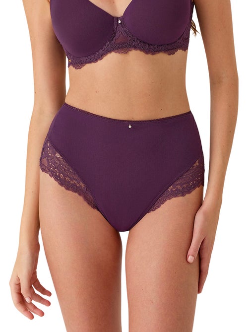 Culotte slip gainant taille haute renatta - Kiabi Culotte slip gainant taille haute renatta - Kiabi
