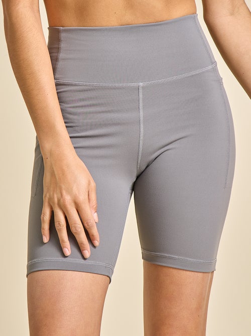 Cycliste de sport - (ekstract) - Kiabi
