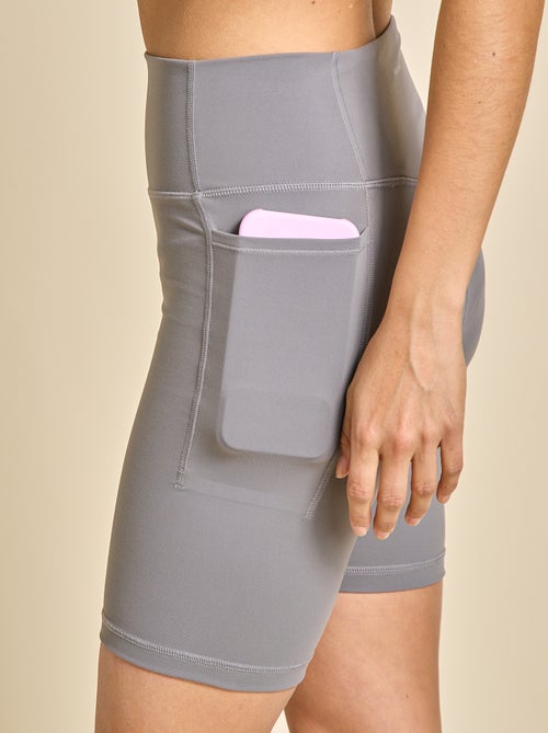 Cycliste de sport - (ekstract) - Kiabi