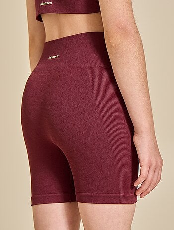 Cycliste de sport sans coutures - (ekstract)