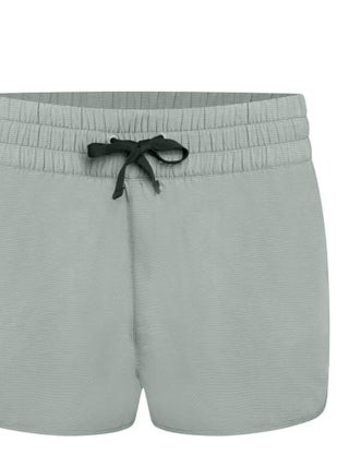 Dare 2B - Short THE LAURA WHITMORE EDIT SPRINT UP