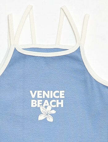 Débardeur à fines bretelles et animation poitrine