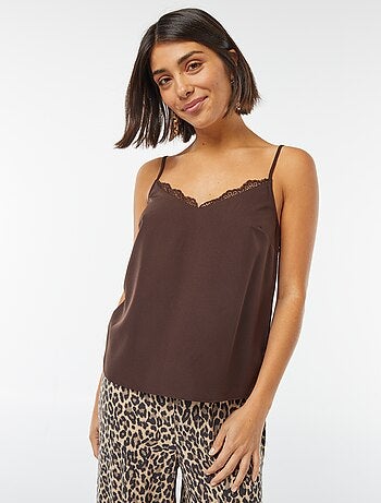 Débardeur avec dentelles au col