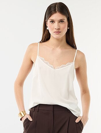 Débardeur avec fines bretelles réglables et col en dentelle