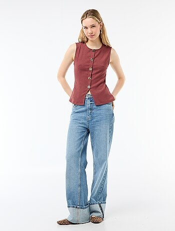 Débardeur avec ouverture par boutons dorés martelés