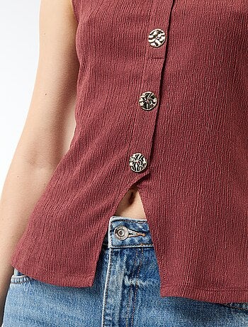 Débardeur avec ouverture par boutons dorés martelés