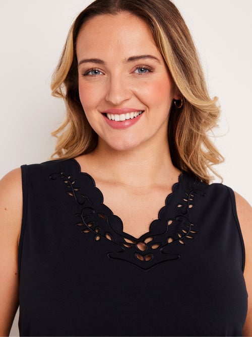 Débardeur col V ajouré brodé - Kiabi