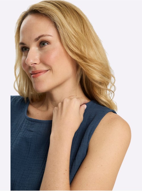 Débardeur en mousseline à encolure ronde et fentes latérales - Taille standard - Moda Vilona - Kiabi Débardeur en mousseline à encolure ronde et fentes latérales - Taille standard - Moda Vilona - Kiabi