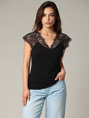 Débardeur noir dentelle 'Deeluxe'