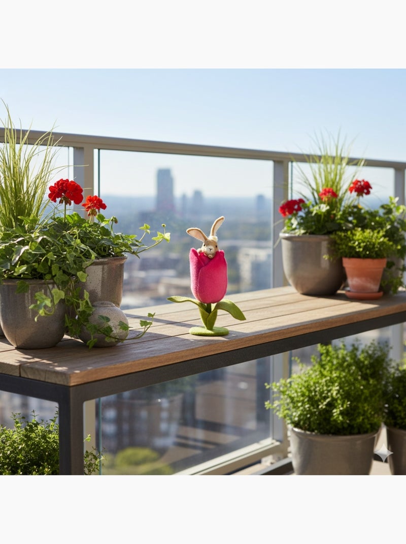 Décoration un lapin en feutre dans une fleur de jardin Rose - Kiabi