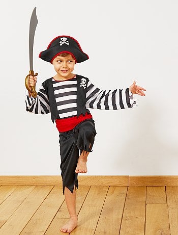 Product Couleur : noir/rouge, , ,, - Taille : 3/4A, 4/6A, ,,Habillement Déguisements / Enfant / Déguisement enfant / Héros Avec ce déguisement, votre petit pirate aura des envies d'aventures ! - Déguisement KIABI