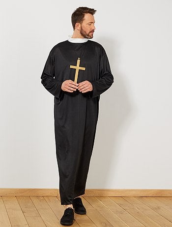 Déguisement style prêtre