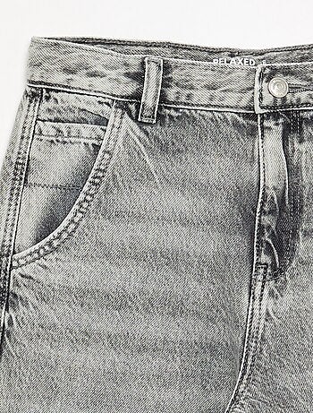 Denim coupe droite à 5 poches