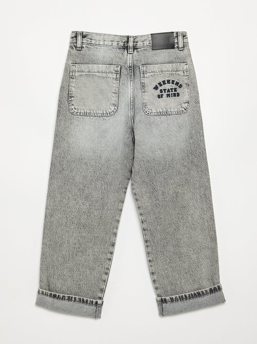 Denim coupe droite à 5 poches - Kiabi Denim coupe droite à 5 poches - Kiabi