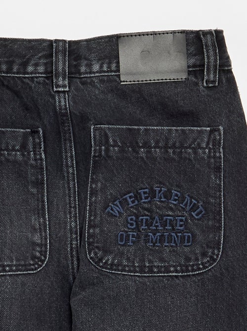 Denim coupe droite à 5 poches - Kiabi Denim coupe droite à 5 poches - Kiabi
