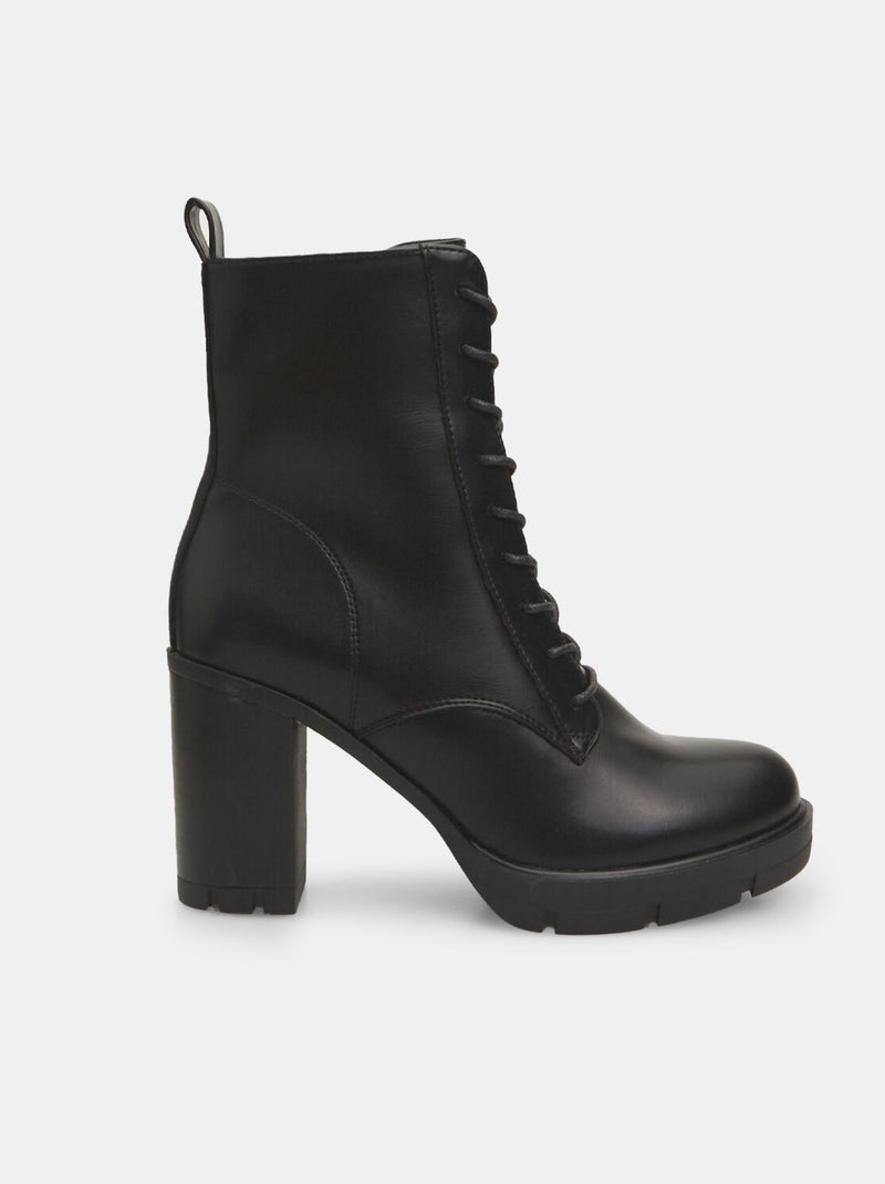 Derbies à talons BATA Noir - Kiabi