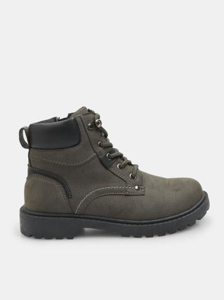 Derbies  BATA