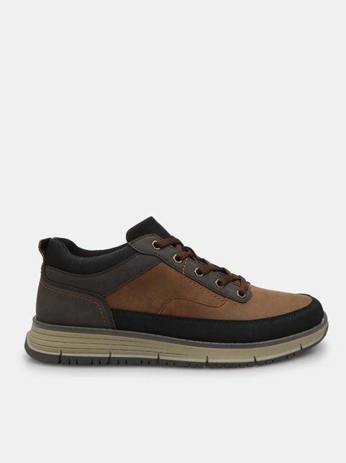 Derbies  BATA - Kiabi