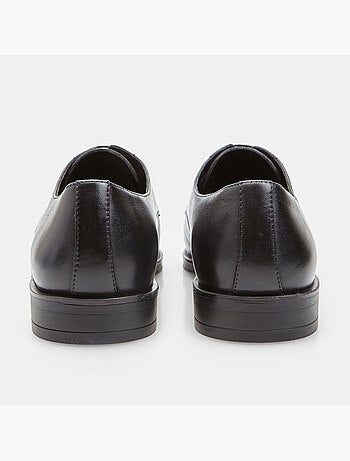 Derbies en cuir Bata