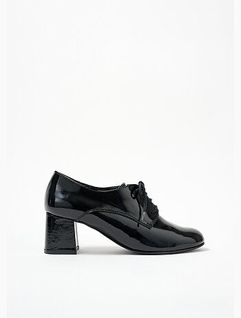 Derbies lacées à talons largeur confort cuir vernis