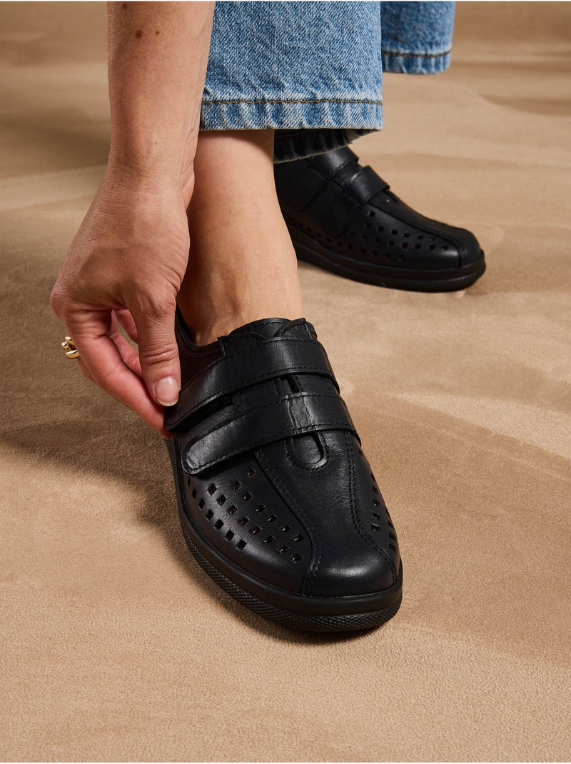Derbies scratchées à semelle amovible - PEDICONFORT Bleu marine - Kiabi