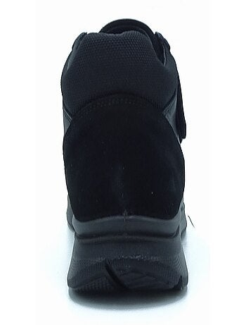 Derbies Ville Ara Noir