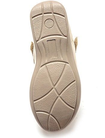 Derby ultra large pieds ultra sensibles