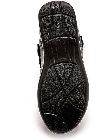 Derby ultra large pieds ultra sensibles