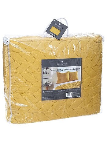 Couvre-lit et ses 2 taies assorties