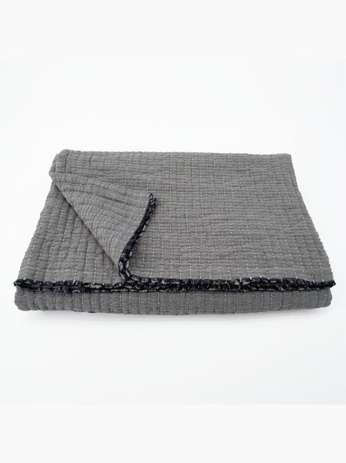 Dessus de lit en coton lavé matelassé boutis - Kiabi Dessus de lit en coton lavé matelassé boutis - Kiabi