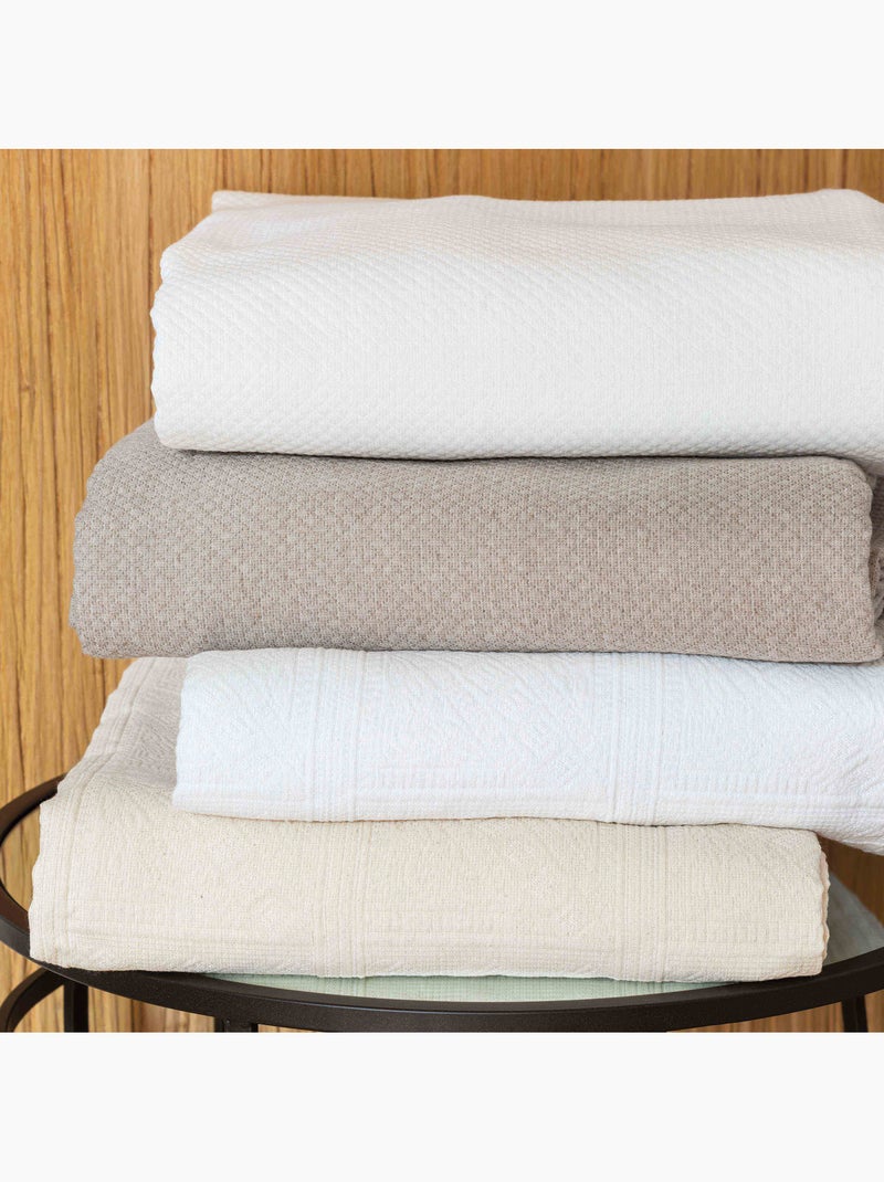 Dessus de lit jacquard épais en polycoton Blanc - Kiabi