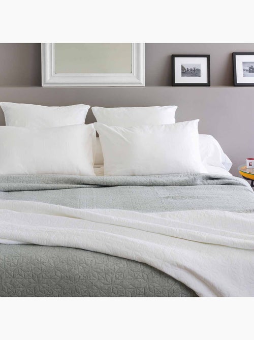 Dessus de lit matelassé en polycoton relief texturé - Kiabi
