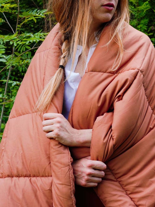 Dessus de lit matelassé peau de pêche Oekotex - Kiabi