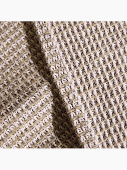Dessus de lit tissé en coton recyclé motif nid d’abeille - Kiabi Dessus de lit tissé en coton recyclé motif nid d’abeille - Kiabi