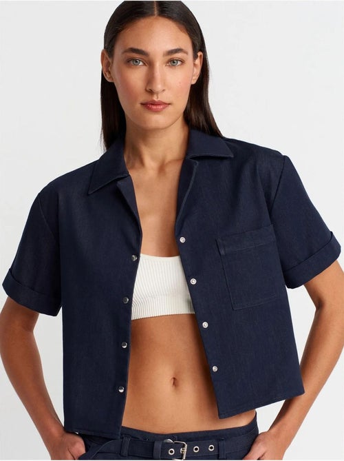 DILVIN Chemise Courte En Crêpe Avec Poche - Kiabi DILVIN Chemise Courte En Crêpe Avec Poche - Kiabi