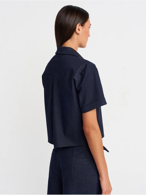 DILVIN Chemise Courte En Crêpe Avec Poche - Kiabi DILVIN Chemise Courte En Crêpe Avec Poche - Kiabi