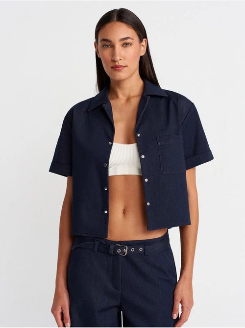 DILVIN Chemise Courte En Crêpe Avec Poche - Kiabi DILVIN Chemise Courte En Crêpe Avec Poche - Kiabi