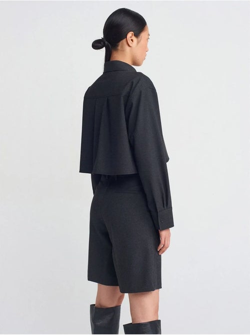 DILVIN Chemise Courte Femme Coupe Ample À Boutons - Kiabi DILVIN Chemise Courte Femme Coupe Ample À Boutons - Kiabi