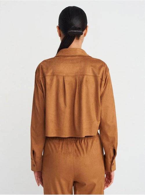 DILVIN Chemise Courte Femme En Suédine À Boutons - Kiabi DILVIN Chemise Courte Femme En Suédine À Boutons - Kiabi