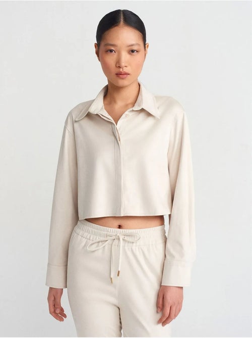 DILVIN Chemise Courte Femme En Suédine À Boutons - Kiabi DILVIN Chemise Courte Femme En Suédine À Boutons - Kiabi