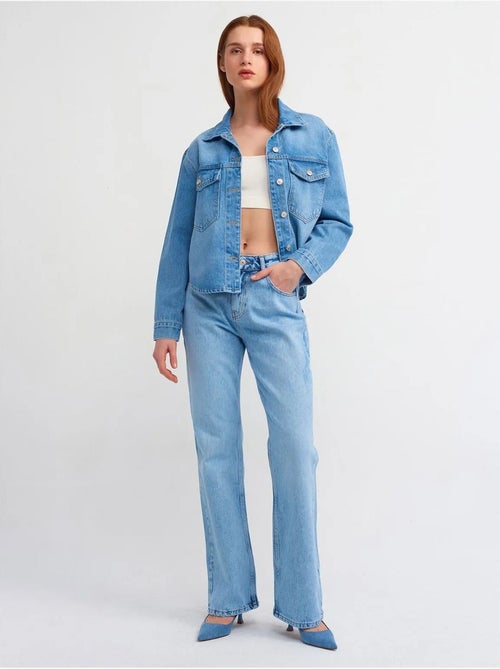 DILVIN Chemise En Denim De Coton Pour Femme - Kiabi DILVIN Chemise En Denim De Coton Pour Femme - Kiabi
